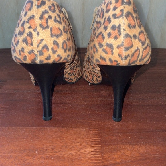 NEW Summer Rio Leopard Animal Print Ankle Booties 4” Heel Tan & Camel Size 9 - Picture 4 of 7